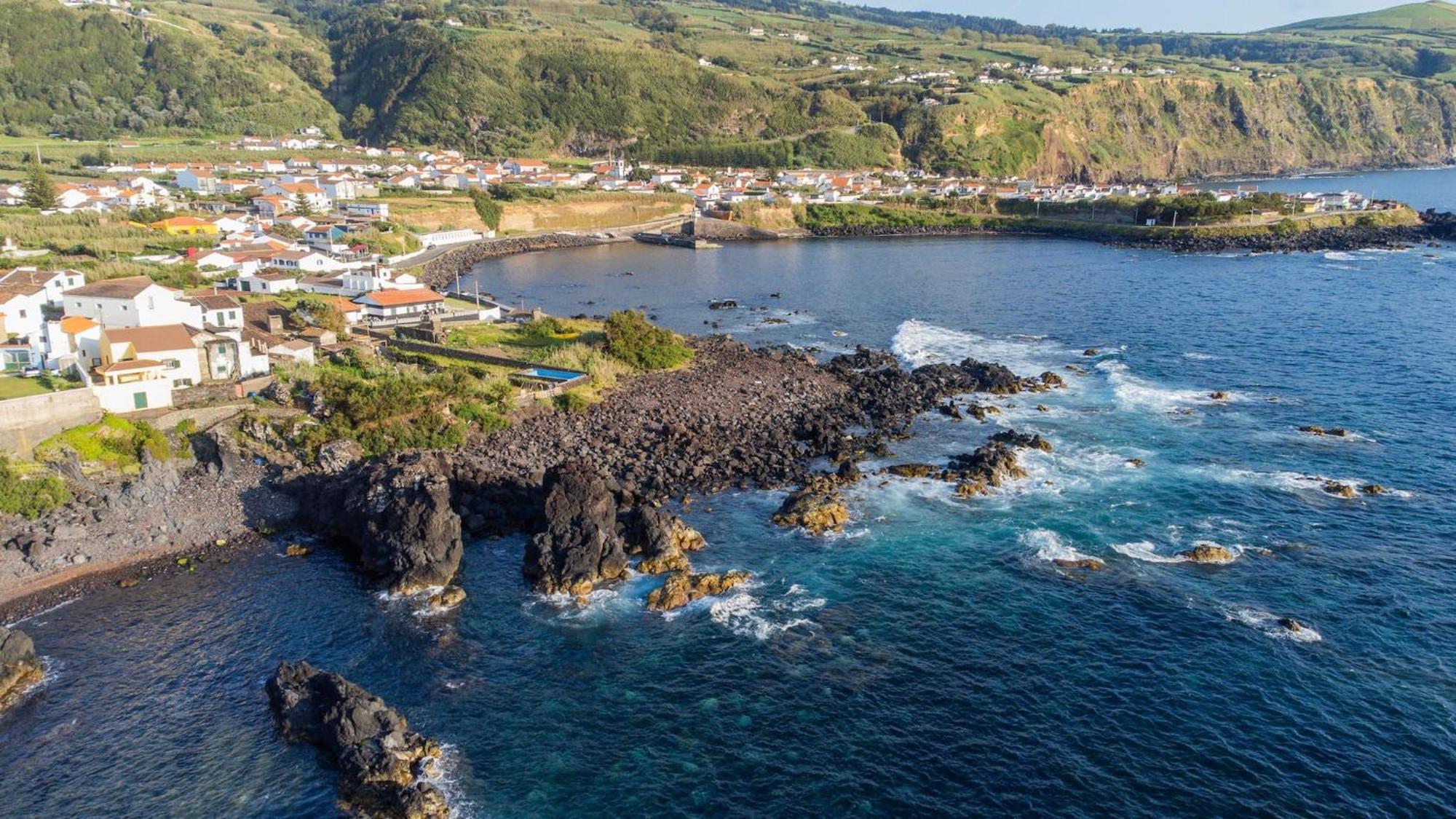 Mosteiros Natural Pool House エクステリア 写真
